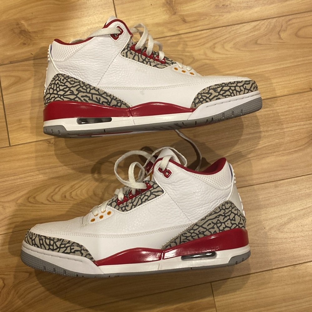 Jordan 3 “Cardinal red” - Size 11 - Lightly used - Replacement box